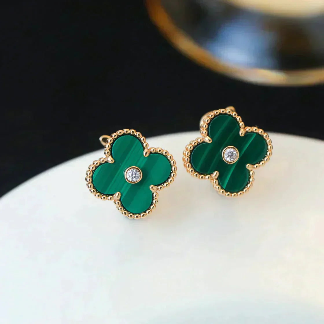 VCA CLOVER MEDIUM 1 MOTIFS MALACHITE DIAMOND EARRINGS