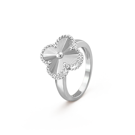 VCA CLOVER SILVER RING