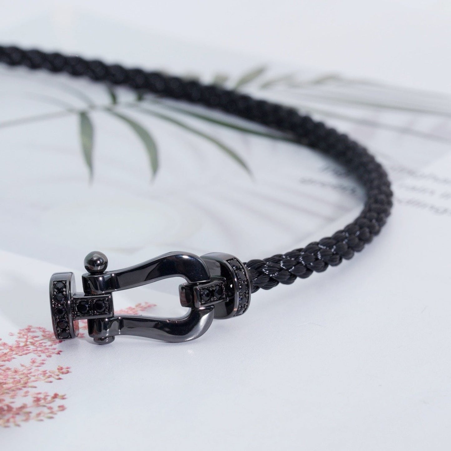FRED FORCE LARGE SERIES HORSESHOE BLACK SAMURAI BRACELET