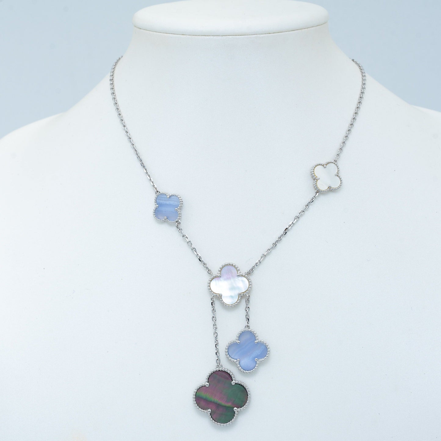VCA CLOVER MOP CHALCEDONY NECKLACE SILVER 6 MOTIF