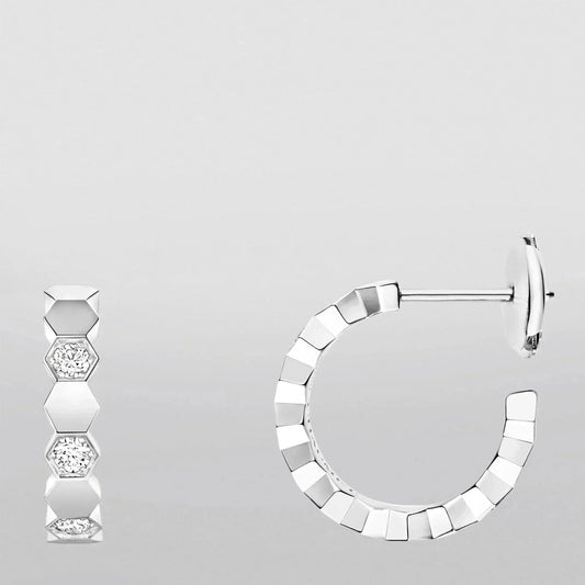 CHAUMET Hollow Design Four-Leaf Clover Flower Shape Earrings